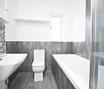3 bedroom terraced house to rent - Photo 3