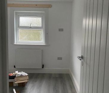 5 Bed Terraced House, Lakehall Road, CR7 - Photo 6