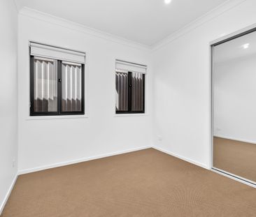 Modern Single-Level Family Home - Photo 3