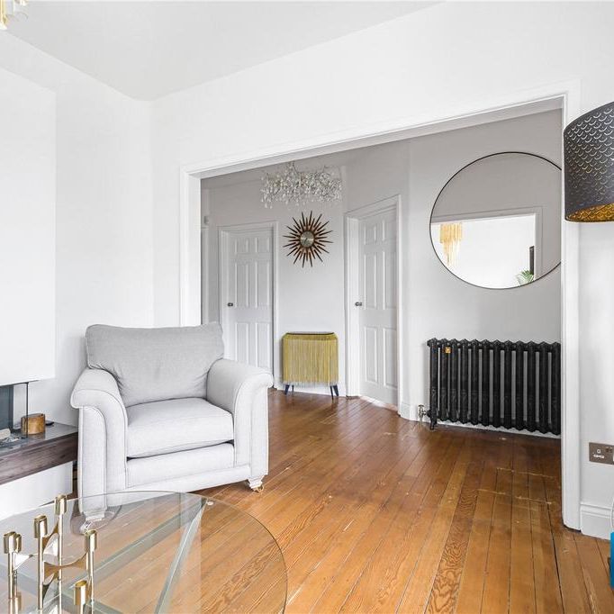 3 bedroom maisonette to rent - Photo 1