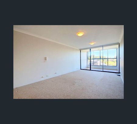 28/7 Railway Avenue, Stanmore, NSW 2048 - Photo 3