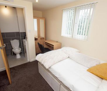 7 bedroom house to rent - Photo 3