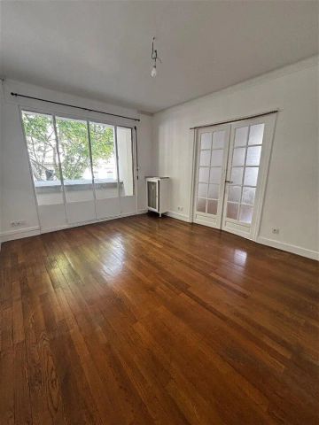 Location appartement 3 pièces - 84m² à Lyon 7e arrondissement (69007) - Photo 2