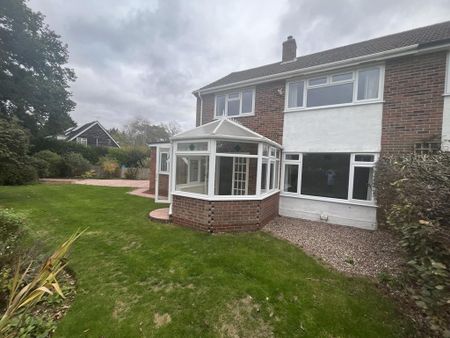 4 bedroom house to rent - Photo 3