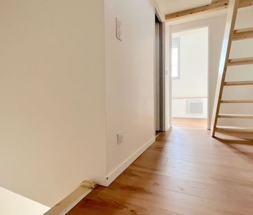 A LOUER MAISON DE VILLE 4 PIECES AVEC EXTERIEUR - SECTEUR BLAYE - Photo 6