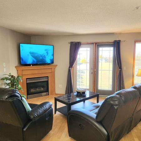 202, 260 Duston Street, Red Deer AB **furnished** - Photo 2