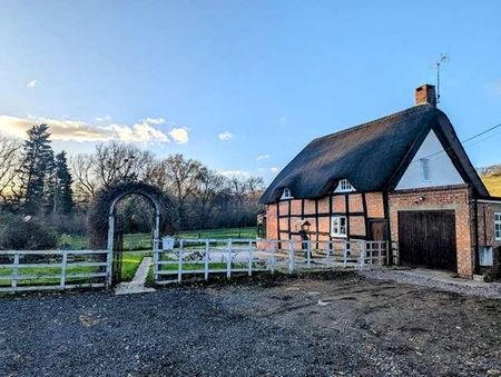 Cottage, Grafton, Tewkesbury, GL20 - Photo 2