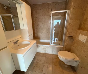 Heel ruim appartement met drie slaapkamers en twee terrassen te Zee... - Photo 5