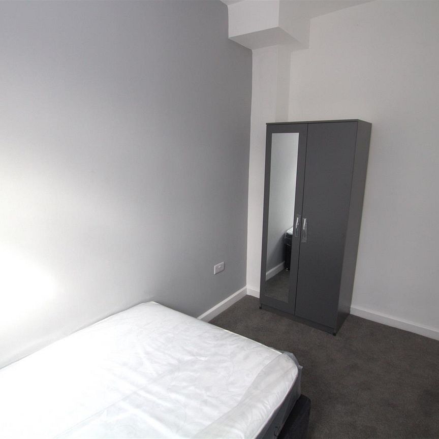 1 bedrooms Room for Sale - Photo 1