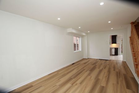 For Lease - 226 Equator Crescent, Vaughan, Ontario - Photo 3