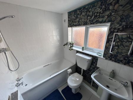 2 bedroom terraced house to rent - Photo 5