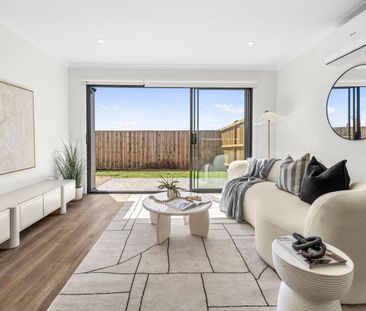 BRAND NEW THREE BEDROOM HOME - Photo 2