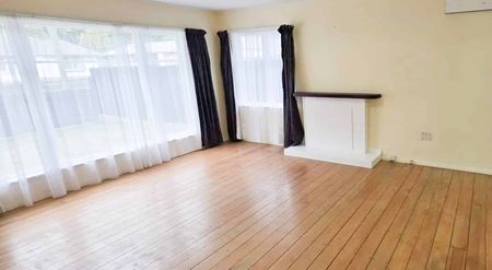 Welcome to your new home in Wainuiomata - Photo 5