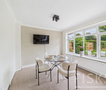 4 bedroom detached house to rent - Photo 6