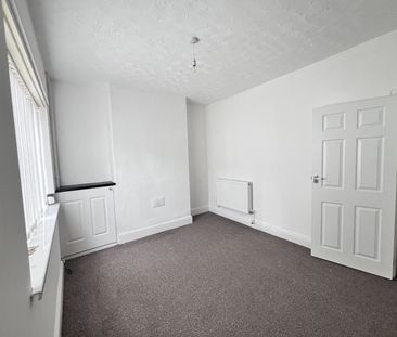 3 Bedroom Terrance House In S25! - Photo 1