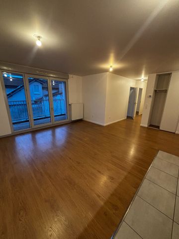 Location appartement 3 pièces, 63.80m², Combs-la-Ville - Photo 2