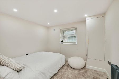 2 bedroom maisonette to rent - Photo 5