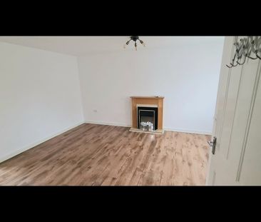 3 Bed Terraced House, Beechdale Road, NG8 - Photo 2