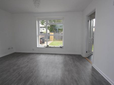 3 bedroom house to rent - Photo 2