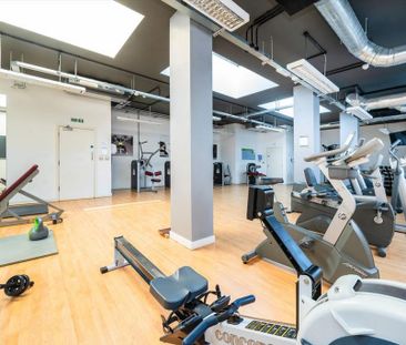 Studio to rent - Photo 6