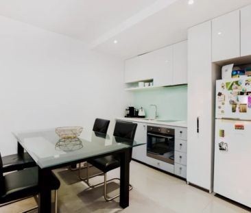 1Bedrooms, 1Bathrooms - Photo 6