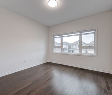 For Lease - 73 Gemini Drive, Barrie, Ontario - Photo 5