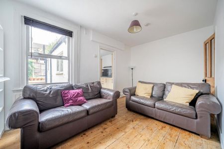 2 bedroom terraced house to rent - Photo 5