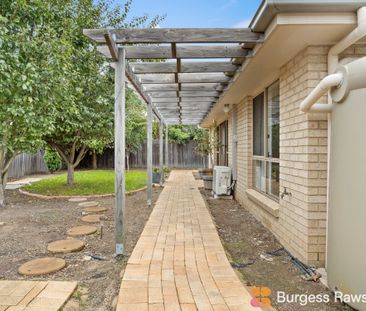 3 Justice Kelly Street, Forde ACT 2914 - House For Rent | Domain - Photo 2