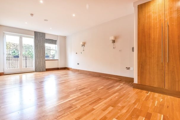 3 bedroom penthouse to rent - Photo 1