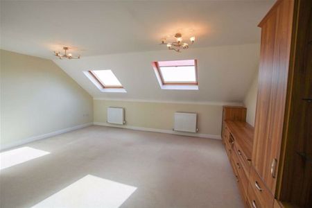 Fernbeck Close, Farnworth, Bolton - Photo 5