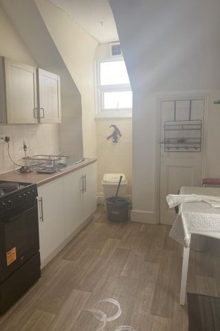 7 bedroom terraced house to rent - Photo 5