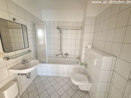 Freundliche 2-Raum-Wohnung mit Balkon in saniertem Gründerzeithaus in Chemnitz-Kassberg - Photo 2