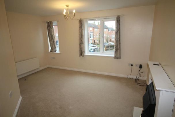4 bedroom terraced house to rent - Photo 1