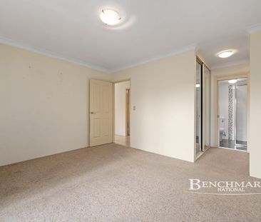 Ground Floor 3 Bedroom - Photo 6