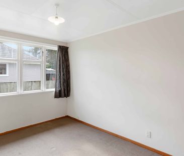 3 bedroom home in Papakura! - Photo 3