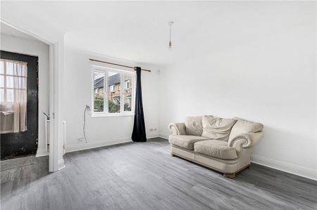 Worthington Close, Mitcham - Photo 4