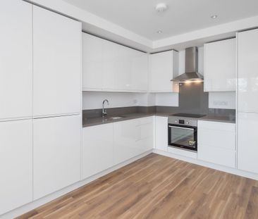 171-173 Preston Road - Photo 1