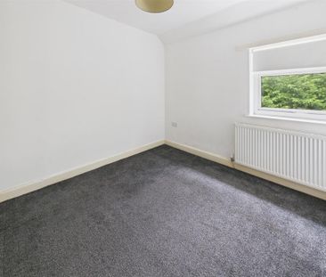 2 bedroom house to rent - Photo 1