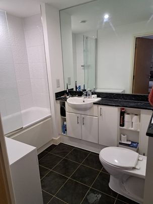 Studio Flat, Elmira Street, SE13 - Photo 1