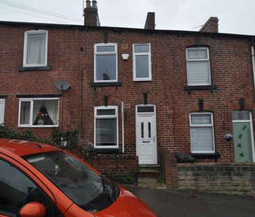 2 bed Terraced - To Let - Photo 3
