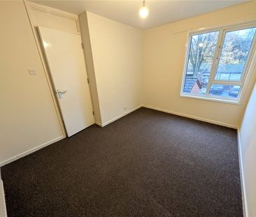 3 Bedroom House To Rent - Photo 4