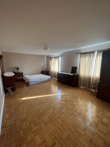 For Lease - 55 Richgrove Drive, Brampton, Ontario - Photo 4