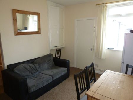 35 Oakfield Street, Lincoln, Lincolnsire, LN2 5LU, United Kingdom - Photo 3