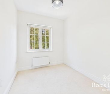 12 Park Lane Gate, Hillsborough, BT26 6FT - Photo 1