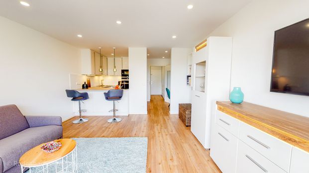 Saniertes und vollmöbliertes Single Apartment in Neuried - Photo 1