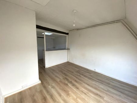 Location Appartement 1 pièce 17m² - Photo 4