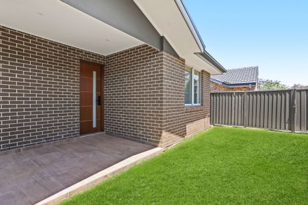 8A Thunderbolt Drive, Raby NSW 2566 - House For Rent | Domain - Photo 5