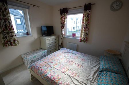 3 bedroom detached house to rent - Photo 5