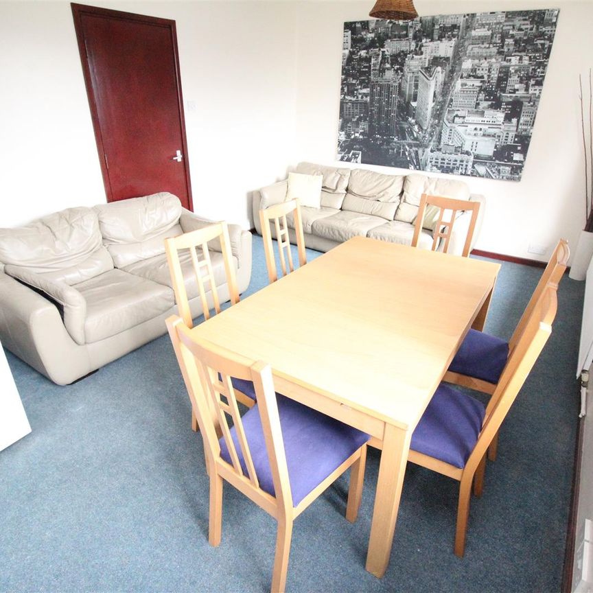 House - Detached For Rent St. Michaels Avenue, Treforest - Photo 1