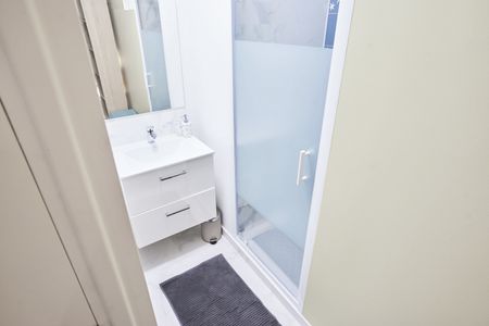SAINT OUEN L'AUMONE Colocation 3 chambres à Saint Ouen l'Aumone - Photo 2